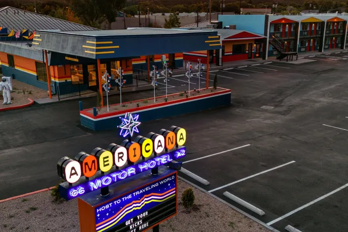 Americana Motor Hotel — Flagstaff, AZ